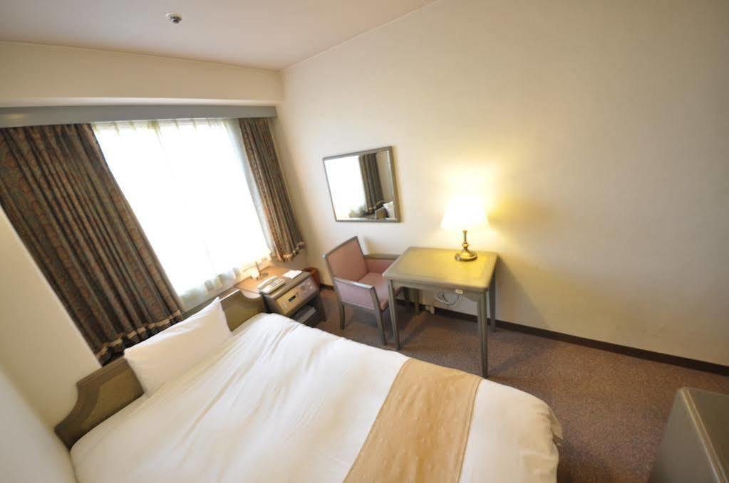 Loisir Hotel Yokkaichi Exterior foto